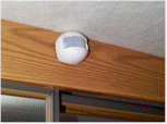 Rear infrared detector (13393 bytes)